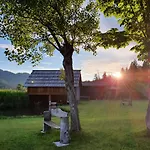Haus Stampfer Гостевой дом Вайсензее