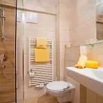 Haus Stampfer Гостевой дом Вайсензее