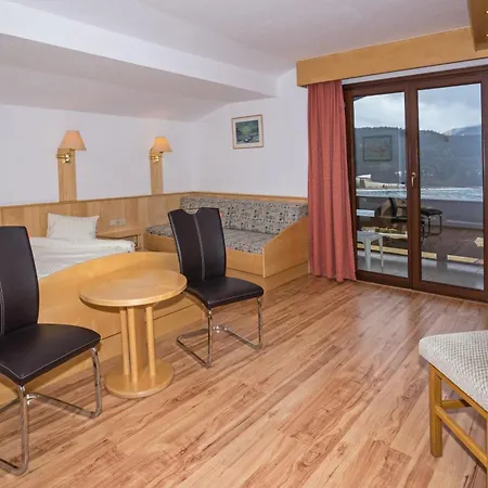 Penzion Haus Stampfer Weissensee