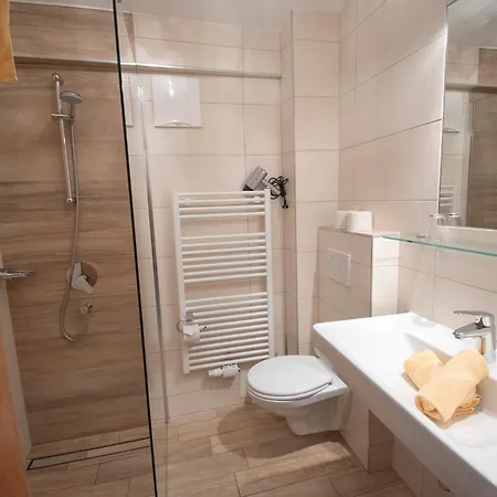 Haus Stampfer 3* Weissensee