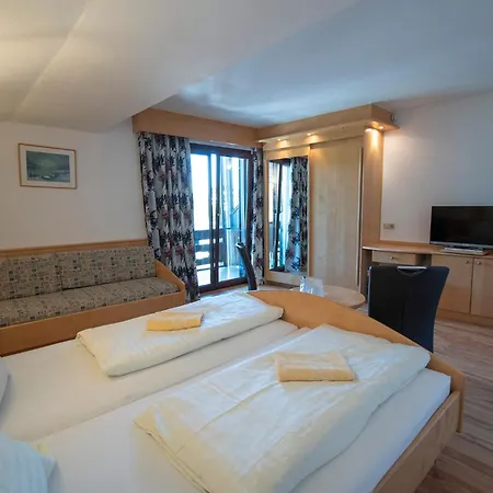 Haus Stampfer 3* Weissensee