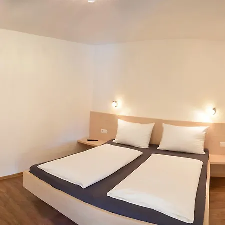 Haus Stampfer 3* ويسنسي